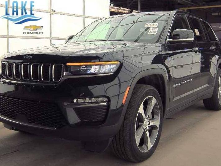 JEEP GRAND CHEROKEE 2022 1C4RJYB60N8748230 image